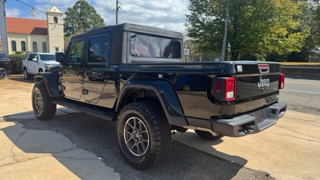2023 Jeep Gladiator Overland
