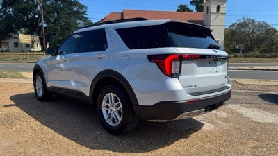 2026 Ford Explorer Active w/100A Pkg