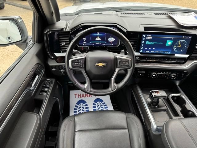 2024 Chevrolet Silverado 1500 LTZ - Photo 11