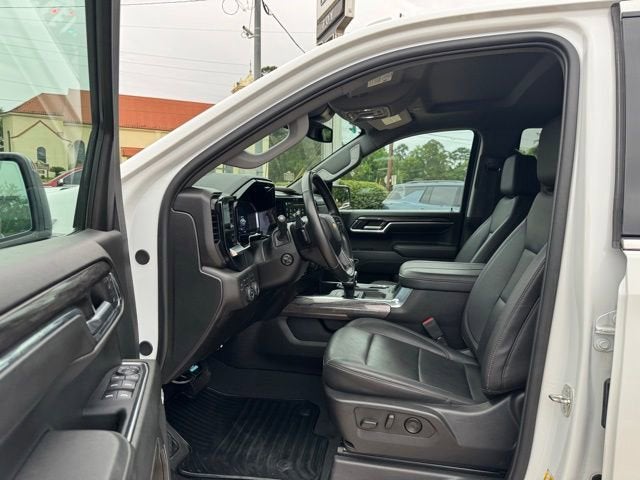 2024 Chevrolet Silverado 1500 LTZ - Photo 16