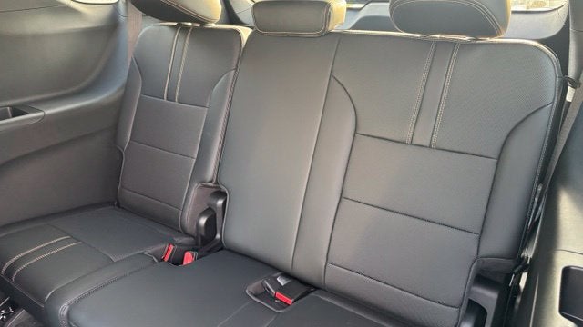 2027 Chevrolet Traverse High Country