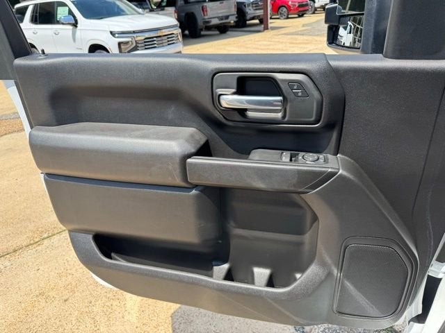 2024 GMC Sierra 2500 HD Pro