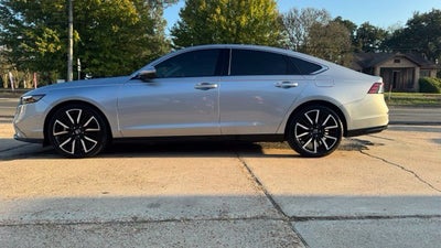 2023 Honda Accord Hybrid Touring