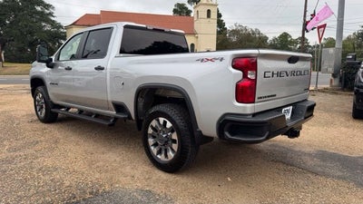 2022 Chevrolet Silverado 2500 HD Custom