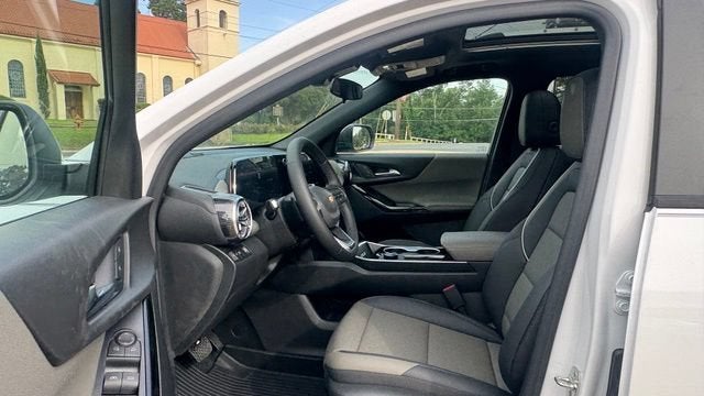 2027 Chevrolet Equinox FWD LT