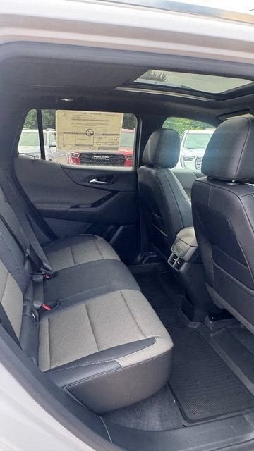 2027 Chevrolet Equinox FWD LT