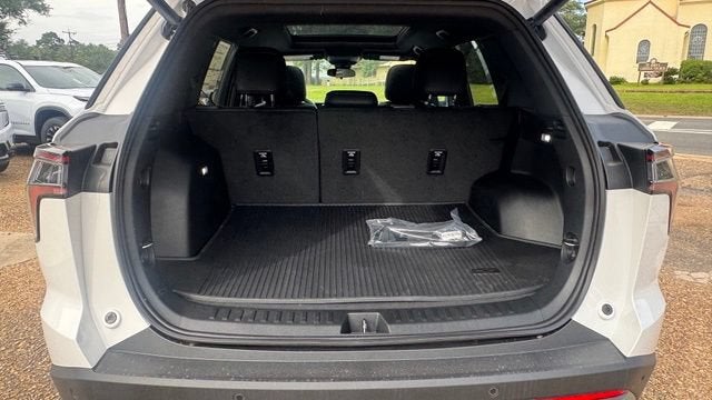 2027 Chevrolet Equinox FWD LT