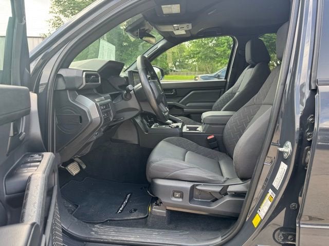 2024 Toyota Tacoma 4WD SR5