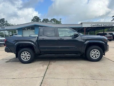 2024 Toyota Tacoma 4WD SR5