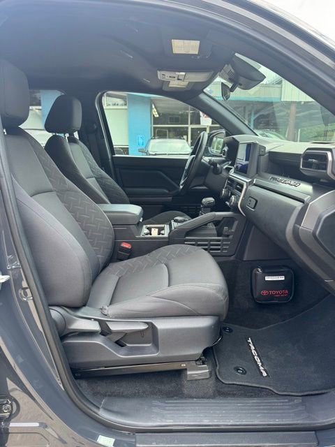 2024 Toyota Tacoma 4WD SR5