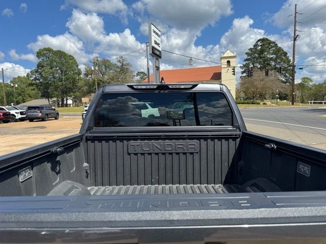 2025 Toyota Tundra 4WD SR5