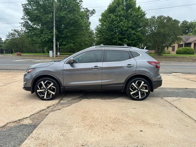 2022 Nissan Rogue Sport SL