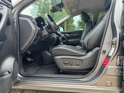 2022 Nissan Rogue Sport SL
