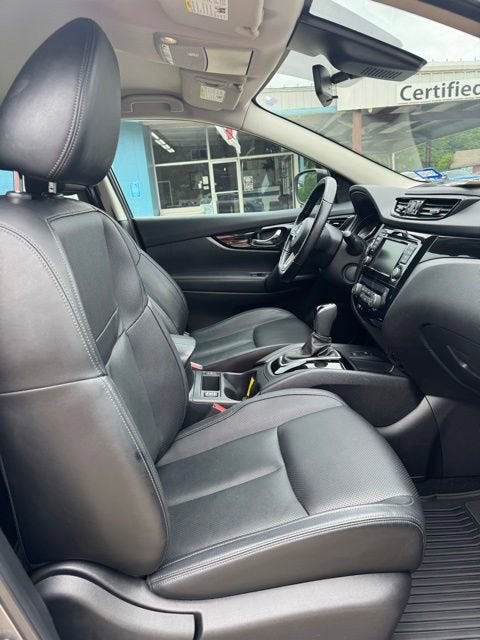 2022 Nissan Rogue Sport SL