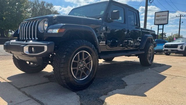 2023 Jeep Gladiator Overland