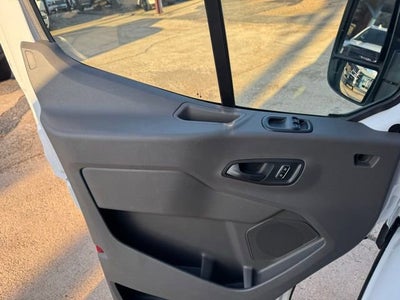 2023 Ford Transit Passenger Wagon XL