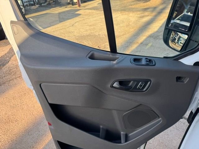 2023 Ford Transit Passenger Wagon XL