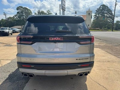 2025 GMC Acadia Elevation