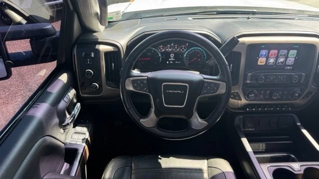 2017 GMC Sierra 2500 HD Denali