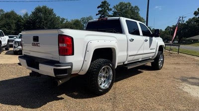 2017 GMC Sierra 2500 HD Denali
