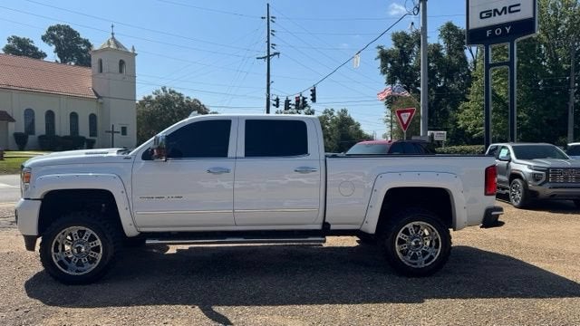 2017 GMC Sierra 2500 HD Denali