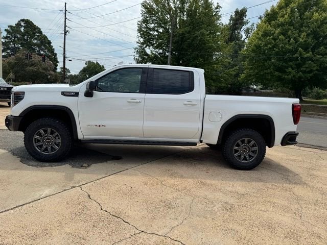 2025 GMC Sierra 1500 AT4X