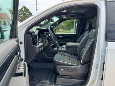 2025 GMC Sierra 1500 AT4X