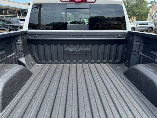 2025 GMC Sierra 1500 AT4X