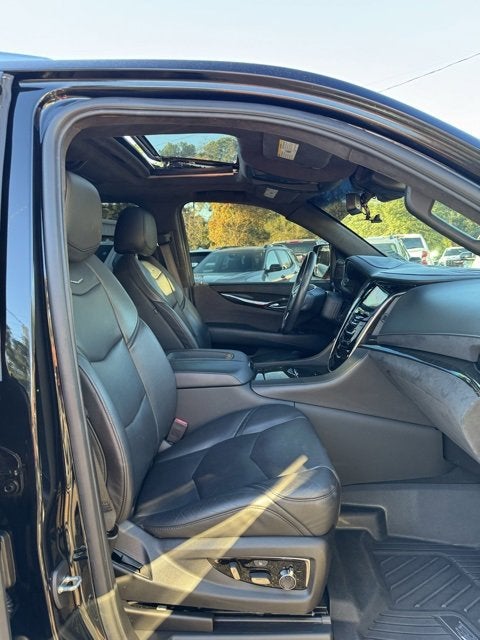 2020 Cadillac Escalade Platinum