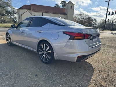 2021 Nissan Altima 2.5 SR