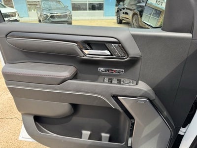 2025 GMC Sierra 1500 AT4X