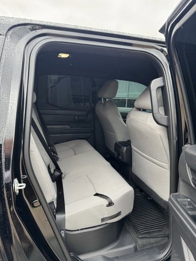 2025 Toyota Tacoma 4WD SR