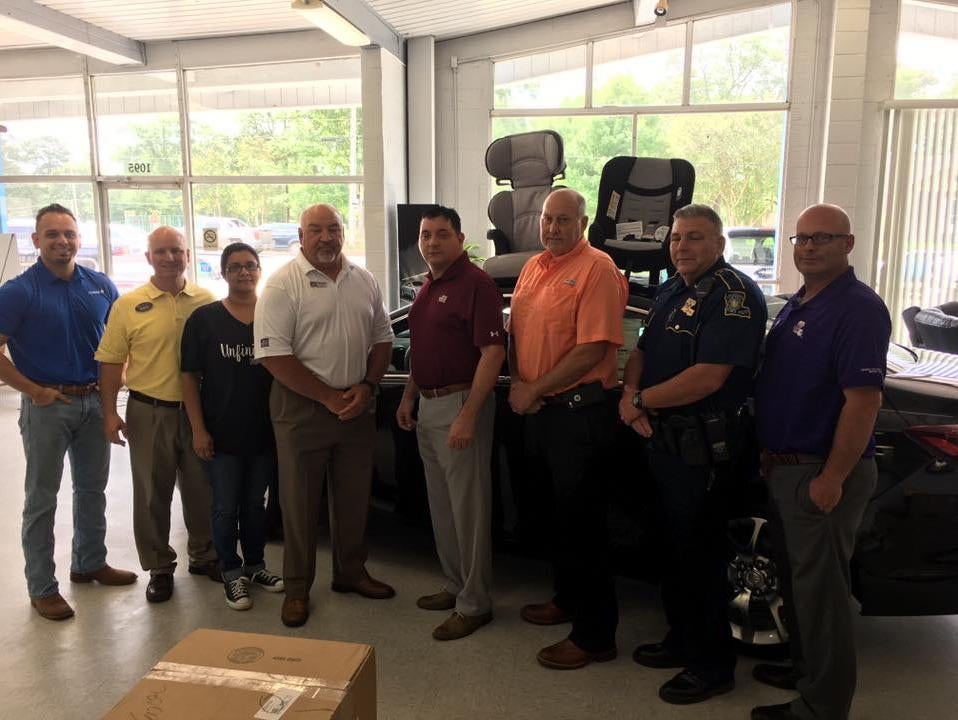 Foy Chevrolet-GMC in Many LA